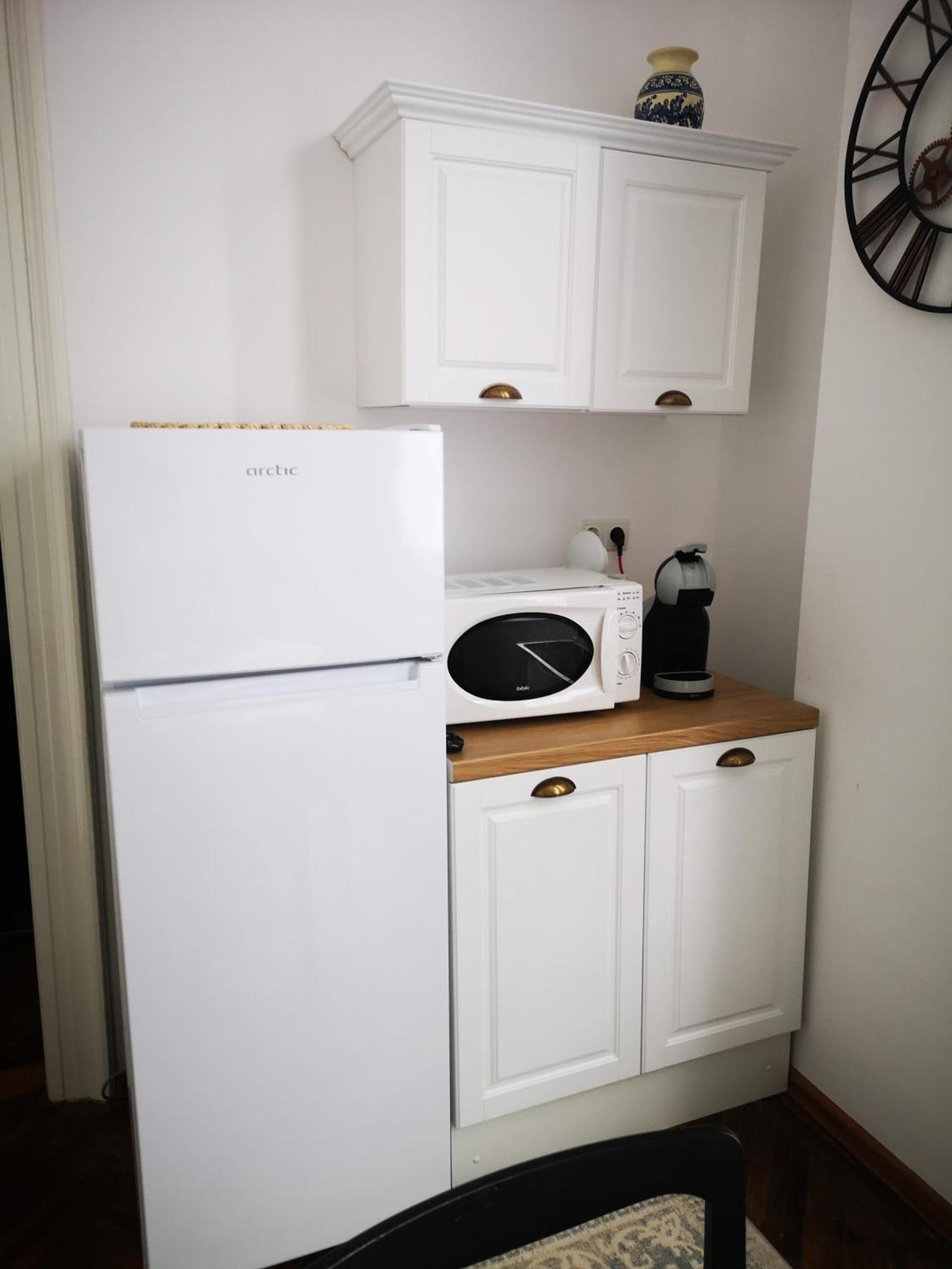 Weisz Apartment-City Center-Free Private Parking,Wifi,Ac Carei Dış mekan fotoğraf